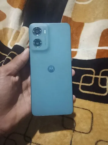 Celular moto g05 4GB +4GB RAM câmera frontal 8m/traseira 50m tela 720x1604
