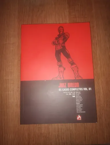 Omnibus Juiz Dredd Os Casos Completos Vol. 01