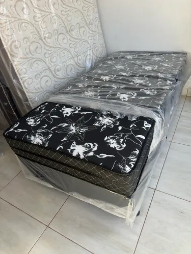 Cama box solteiro de espuma 1.88x0.88