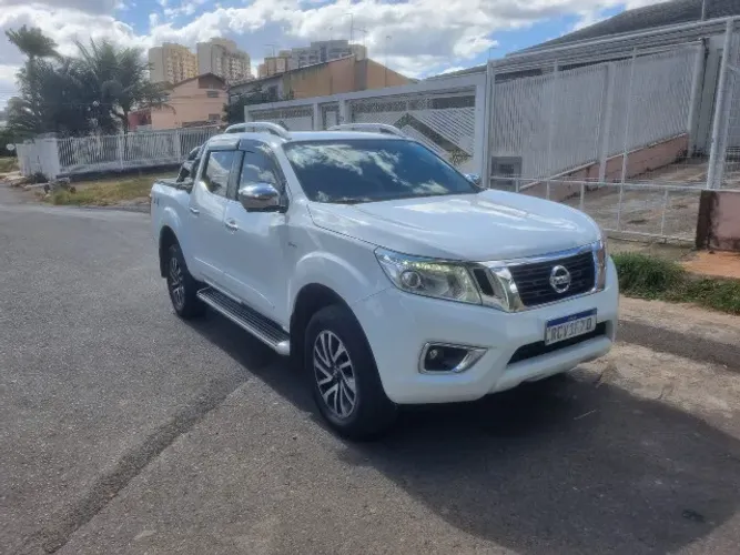 Nissan Frontier LE CD 4X4 2.3 Bi-TB Diesel Aut. 2021