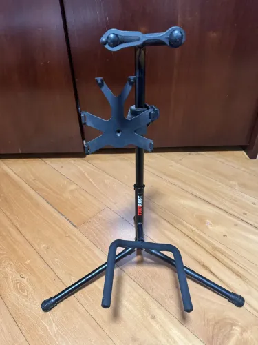 suporte de instrumento musical com tripé dobrável- fretrest