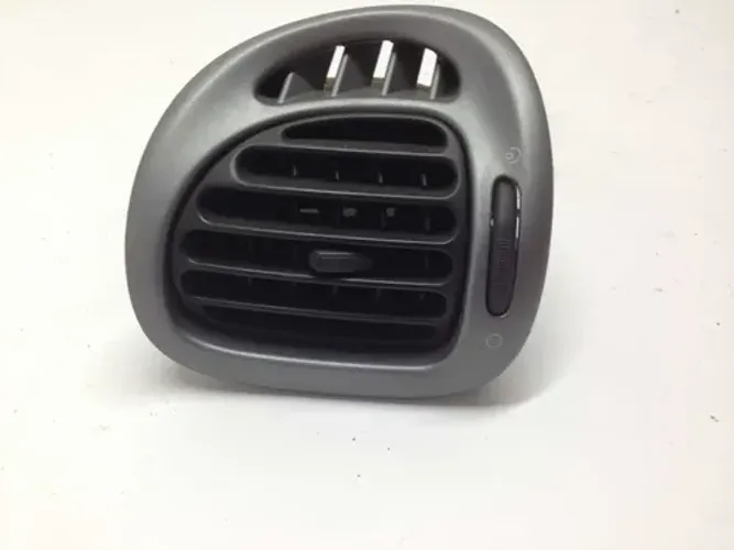 Difusor De Ar Esquerdo Citroen Picasso 2007 2012 (cinza)