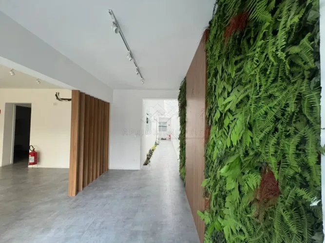 Casa com 3 dormitórios para alugar, 235 m² por R$ 9.000,00/mês - Vila Assunção - Santo And