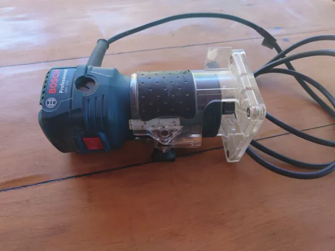 Tupia Bosch GKF 550