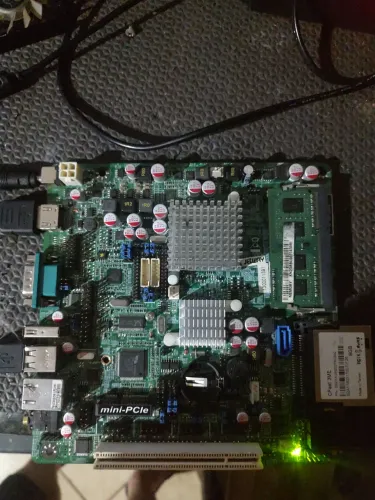 Kit placa processador e 2 gigas jetway