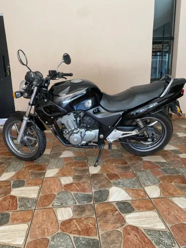 Cb 500 ano 2002