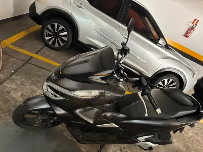 MOTO PCX ABS IMPECÁVEL 2022