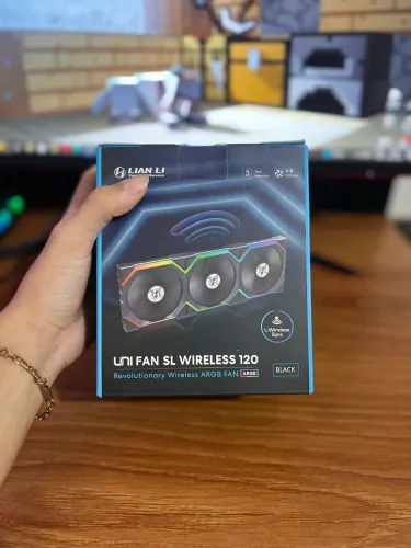 3 Fans Lian Li SL Wireless 120mm