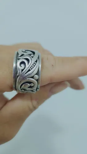 Anel masculino novo em prata 925