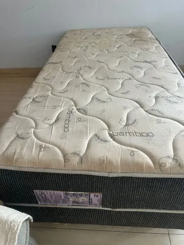 CAMA BOX SOLTEIRO MOLAS ENSACADAS - FAÇO ENTREGA
