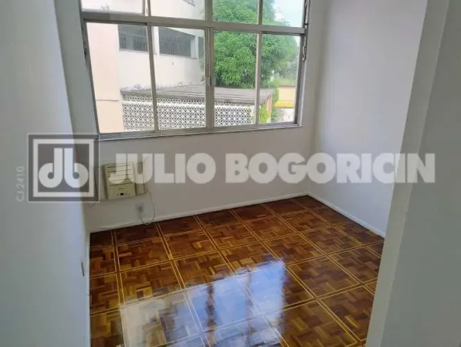 Apartamento : / Residencial / Jardim Guanabara