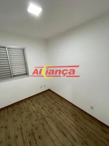 Apartamento para alugar com 3 quartos, 1 suíte, sacada, 1 vaga- JD Flor da Montanha - Guar