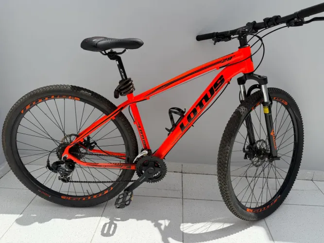Bicicleta Bike Lotus 29? Laranja e Preto