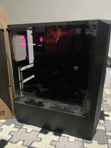 Gabinete gamer Lateral de vidro