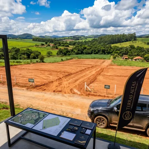Terreno de 500m² em Recreio Topázio Cotia