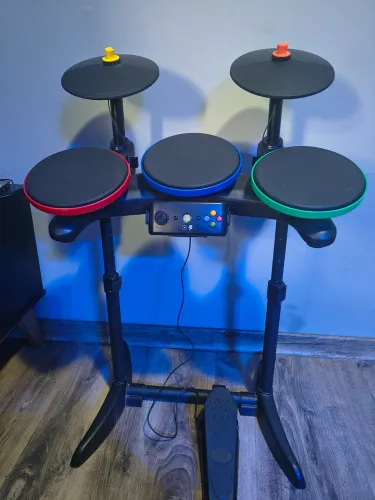 Bateria Guitar Hero Warriors of rock Xbox 360.