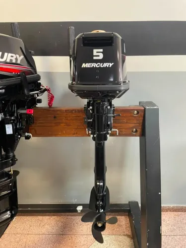 Motor de Popa Mercury 5 HP 2 Tempos Novo | Pronta entrega | Forte Nautica