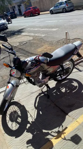 Titan CG 125 KS 2000