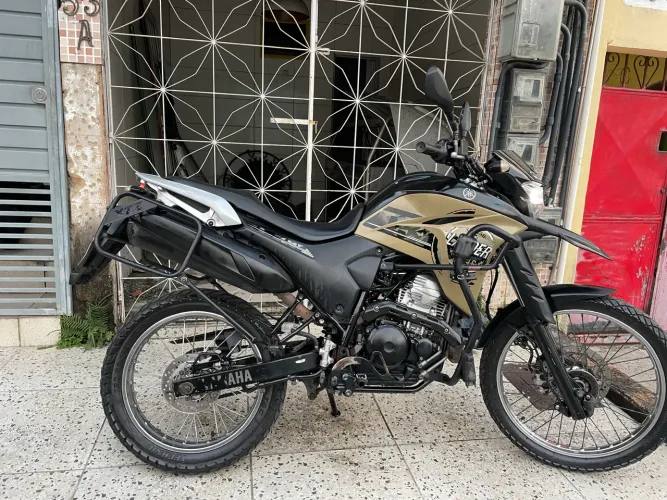 Lander 250 abaixo da fipe para vender logo