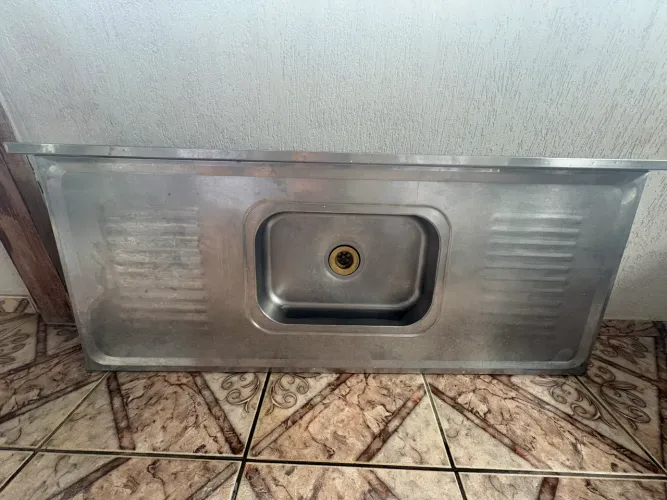 Pia de Inox 1,40m Usada - Bom Estado