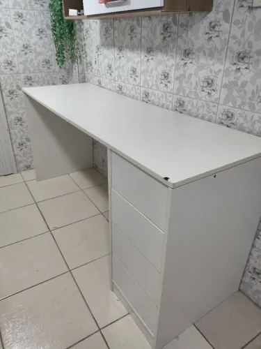 Escrivaninha home office 