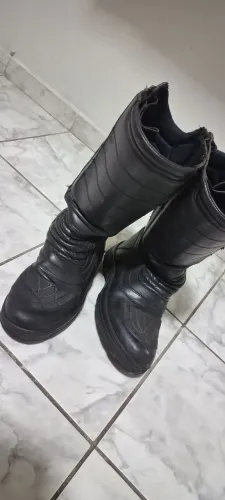 Botas Kallucci cano longo couro legítimo 