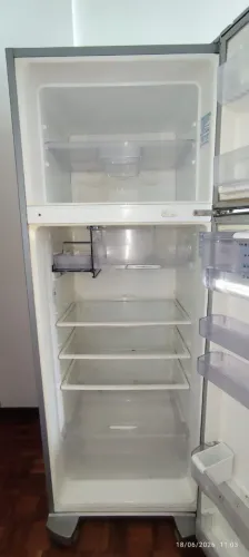 Geladeira Electrolux DC49X Duplex Inox (Motor Novo / Precisa trocar borracha)