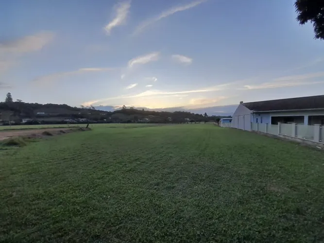 ÁREA EM BIGUAÇU