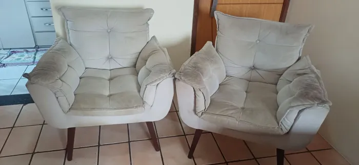 2 poltronas