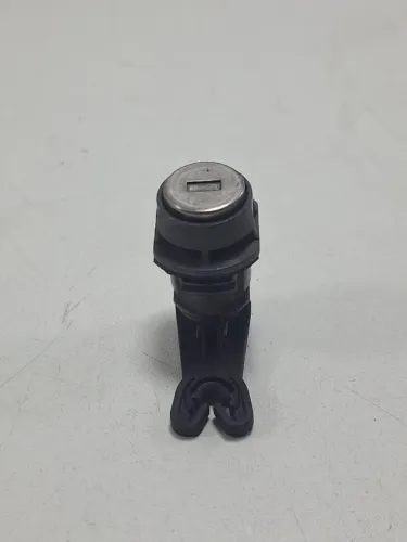 Cilindro Miolo Chave Porta Chevrolet Gm Onix Ltz 2018 2019