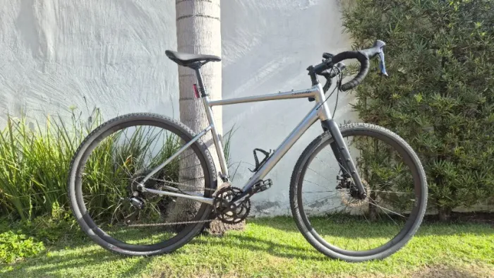 Bike Gravel Cannondale Top Stone 3 - (nova!)