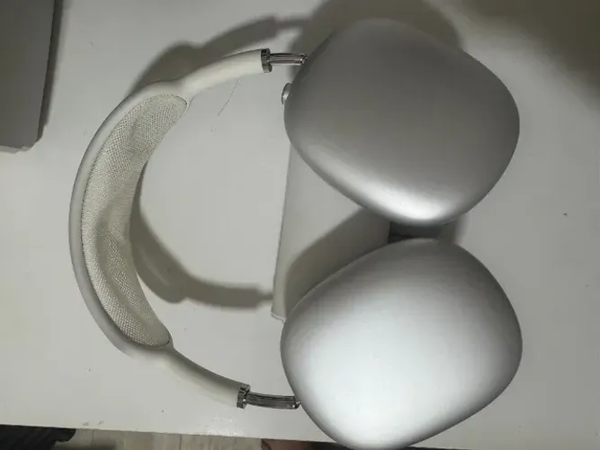 Apple AirPods Max - Fotos reais