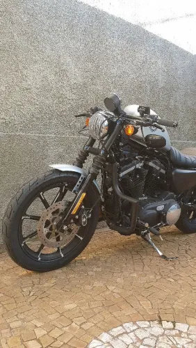 HARLEY-DAVIDSON IRON 883 2020 / APENAS 7.000 KM