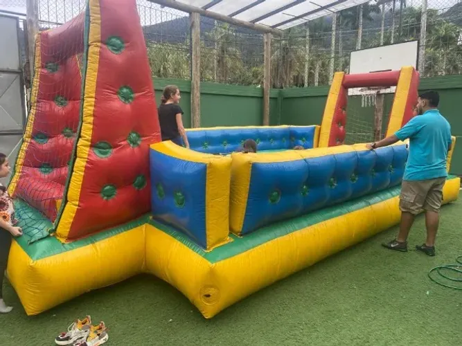 futebol de sabão inflável
