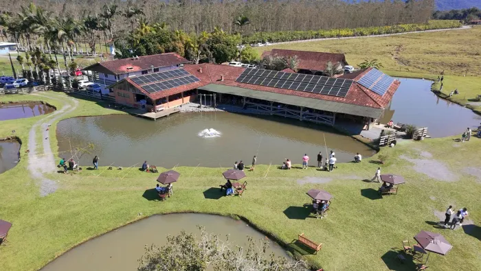 Chácara em Pirabeiraba toda montada para restaurante, casa de festas e eventos, documentaç