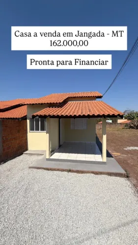 Casa em Jangada MT - 2 quartos, sala e cozinha integrados, 1 banheiro e lavanderia coberta
