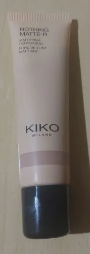 Base Kiko Milano Nothing Matte-R