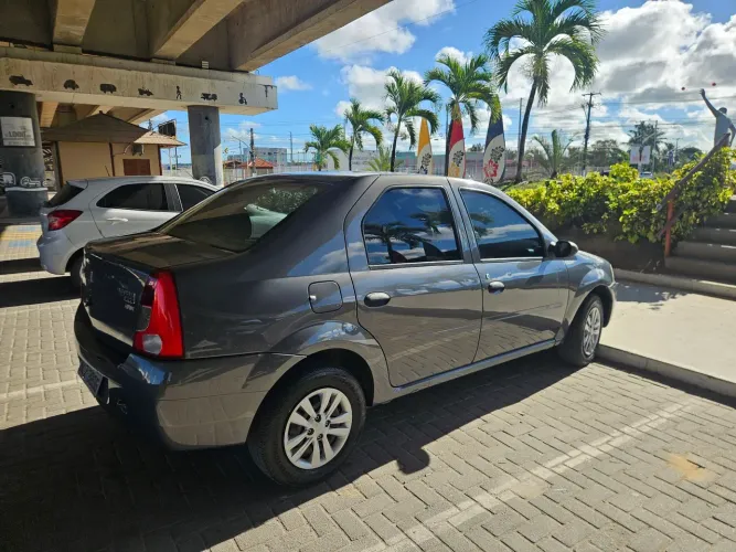 Renault Logan Authentique Hi-flex 1.0 16V 4P 2009