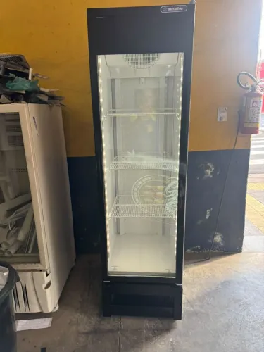 Geladeira expositora slim METALFRIO COM GARANTIA E PRONTA ENTREGA
