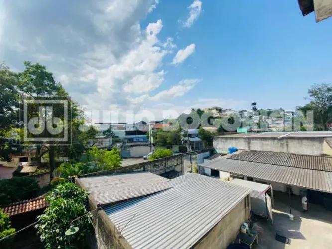 Casa em Condomínio - Duplex / Residencial / Cidade de Deus