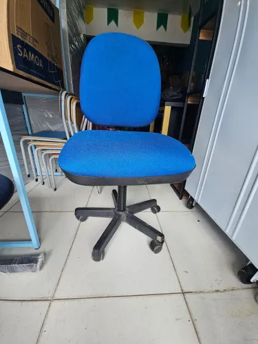 Cadeira diretor giratória
