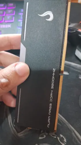 Memória RAM 16GB 3200MHz DDR4
