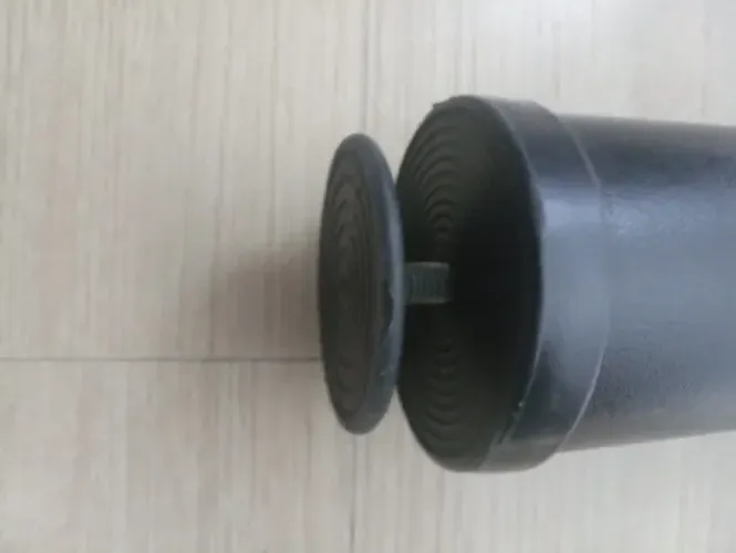 Pé De Mesa Móveis Aço Preto Fosco 71cm + 2cm Regulagem Preto (Desapego) Desocupar espaço