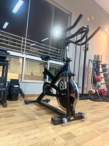 BIKE ERGOMÉTRICA 18kg
