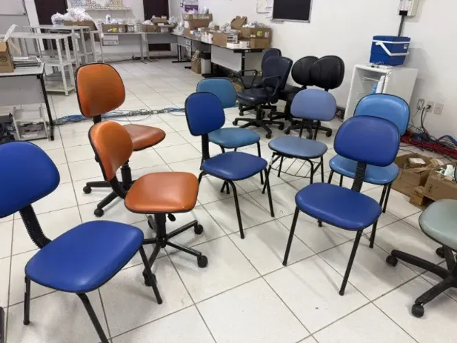 cadeiras de escritório