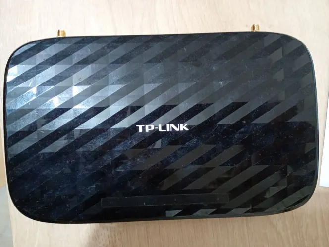 Roteador TP-Link Ac 750, em bom estado 