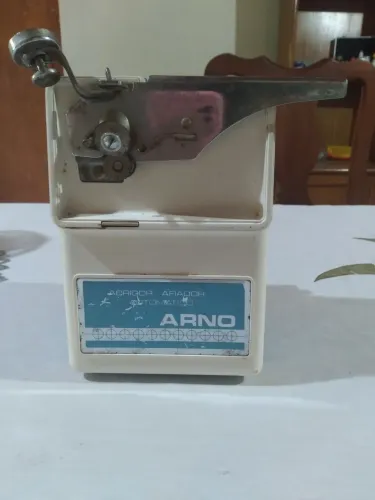 Abridor de Latas Elétrico Arno Vintage - Testado e Funcionando!