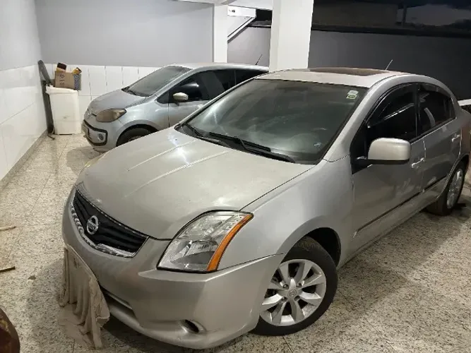Nissan Sentra SL 2.0/ 2.0 Flex Fuel 16V Aut. 2012