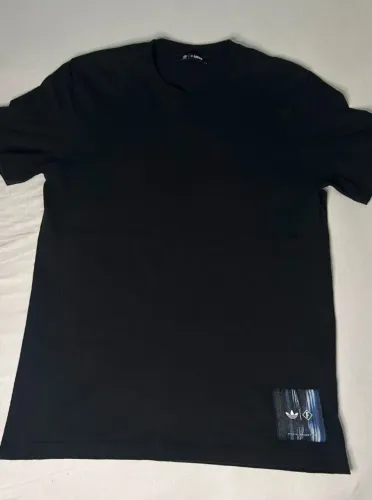 camiseta Adidas colab Forum