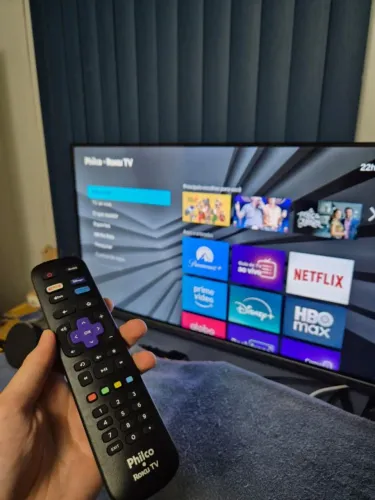 Smart TV Philco 32" Roku TV PTV32K34RKGB - Na Garantia - Caixa e Cabos Originais